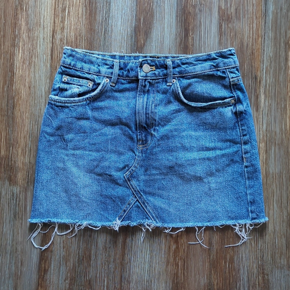 Zara | Distressed Blue Denim Skirt - Picture 1 of 8